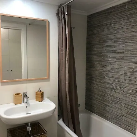 Nueva Construccion En El Centro De Portugalete Apartman *